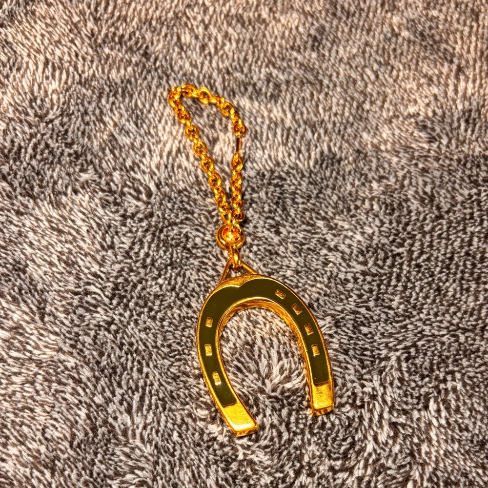 Gucci Gold and Green Horseshoe Charm - Picture 2 of 3